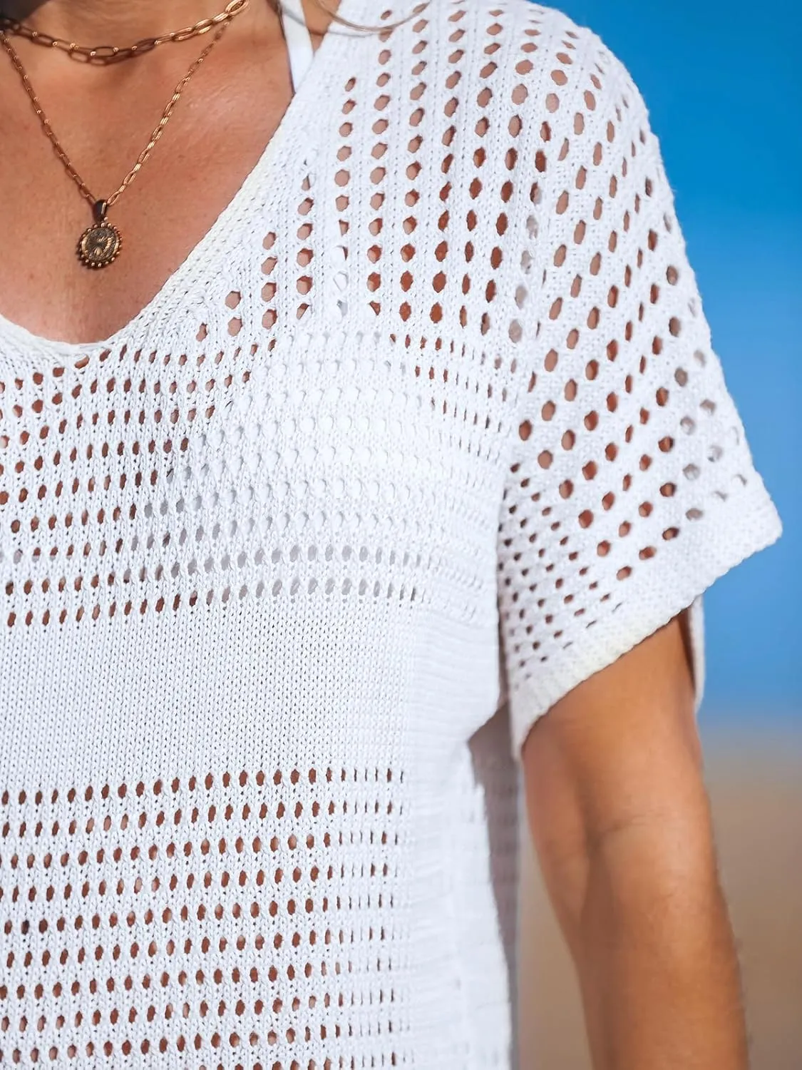 CUPSHE Women Crochet Swimsuit Cover Up Short Sleeve Beach Dress V Neck Bathing Suit Coverups for Beach Swimwear